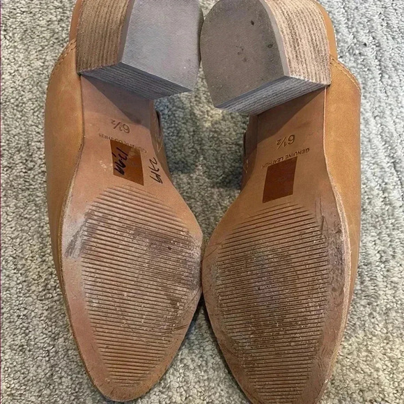 Madewell Brown Leather Mules 6.5 - Barely Worn - Picture 4 of 5
